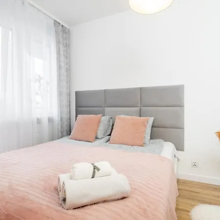 Iconic Ochota Apartment Warsaw